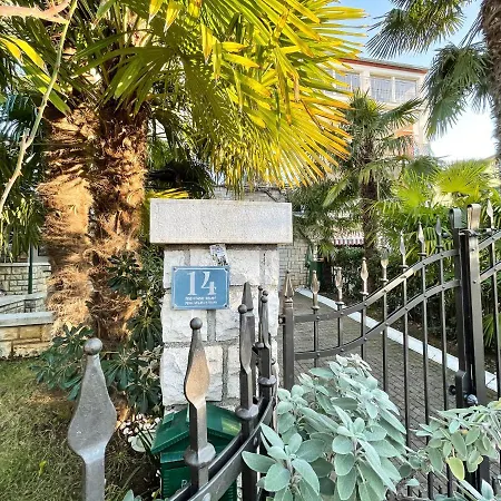 Apartment Palma *